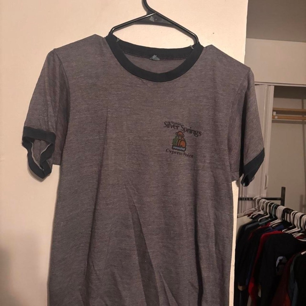 Gray vintage late 80's Florida Silver Springs Cypress Point tee